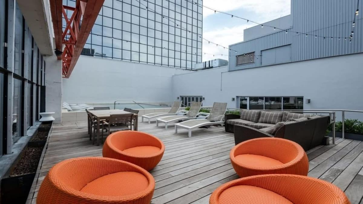 Cozysuites Two Condos With Sky Pool In Dallas Exterior foto